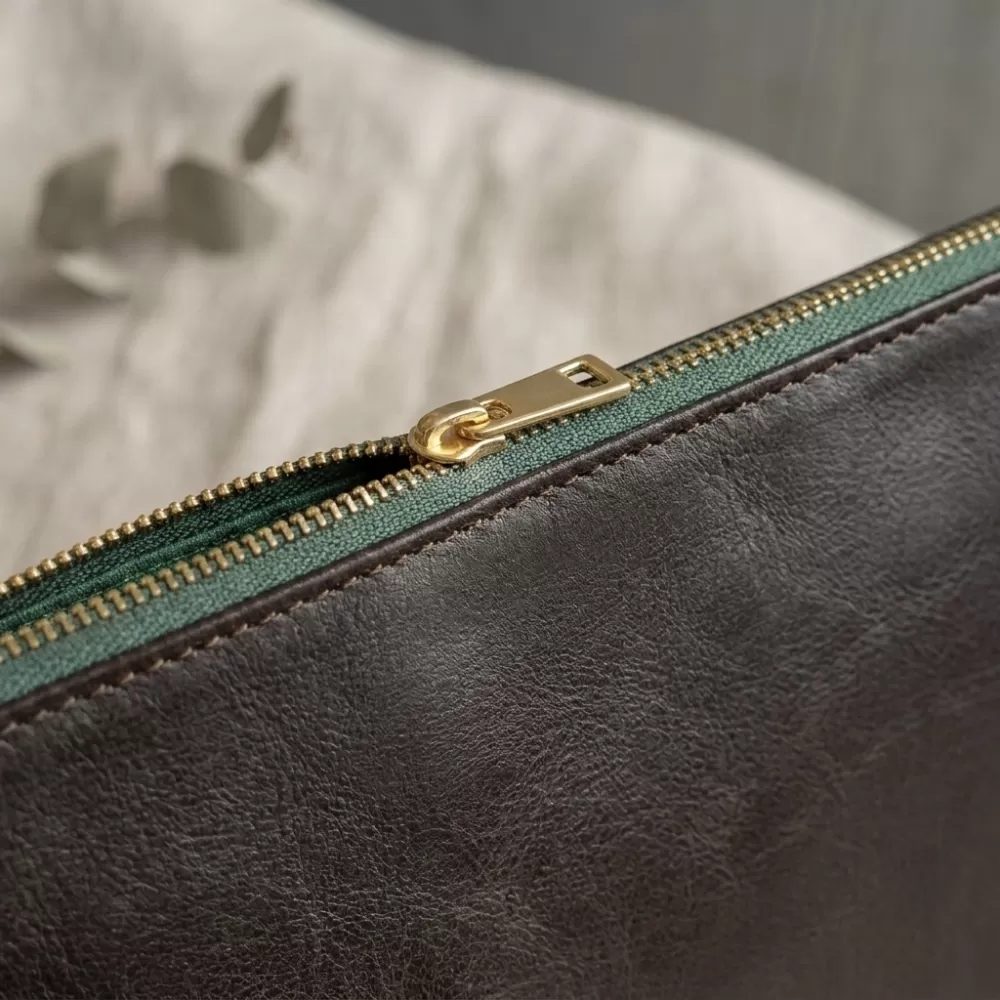 Detalhe do ponto da bolsa Carteira Envelope