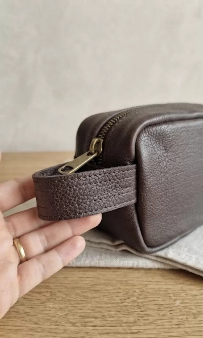 Bolsa Necessaire em uso